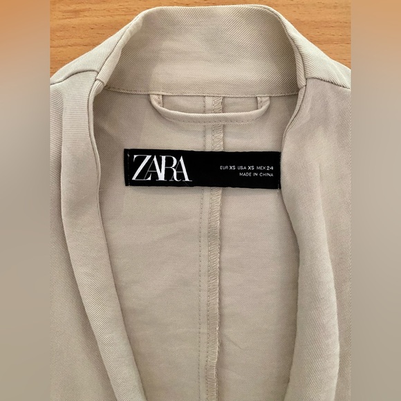 Zara Relaxed Fit Drawstring Jacket | Size XS - Picture 7 of 13